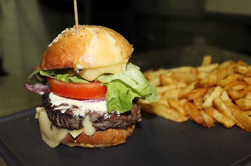 L'imprévu Brasserie Castelorienne - Restaurant Montval sur Loir - Restaurant Montval sur Loir