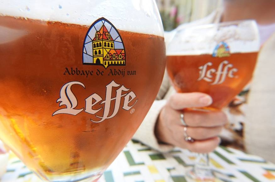 Restaurant - L'imprévu Brasserie Castelorienne - Restaurant Chateau du Loir - restaurant MONTVAL-SUR-LOIR